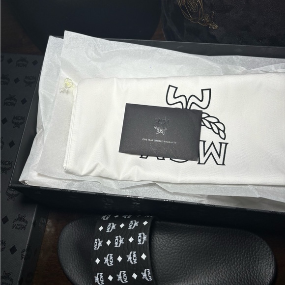 MCM MONOGRAM PRINT BLACK SLIDES - Picture 3 of 4